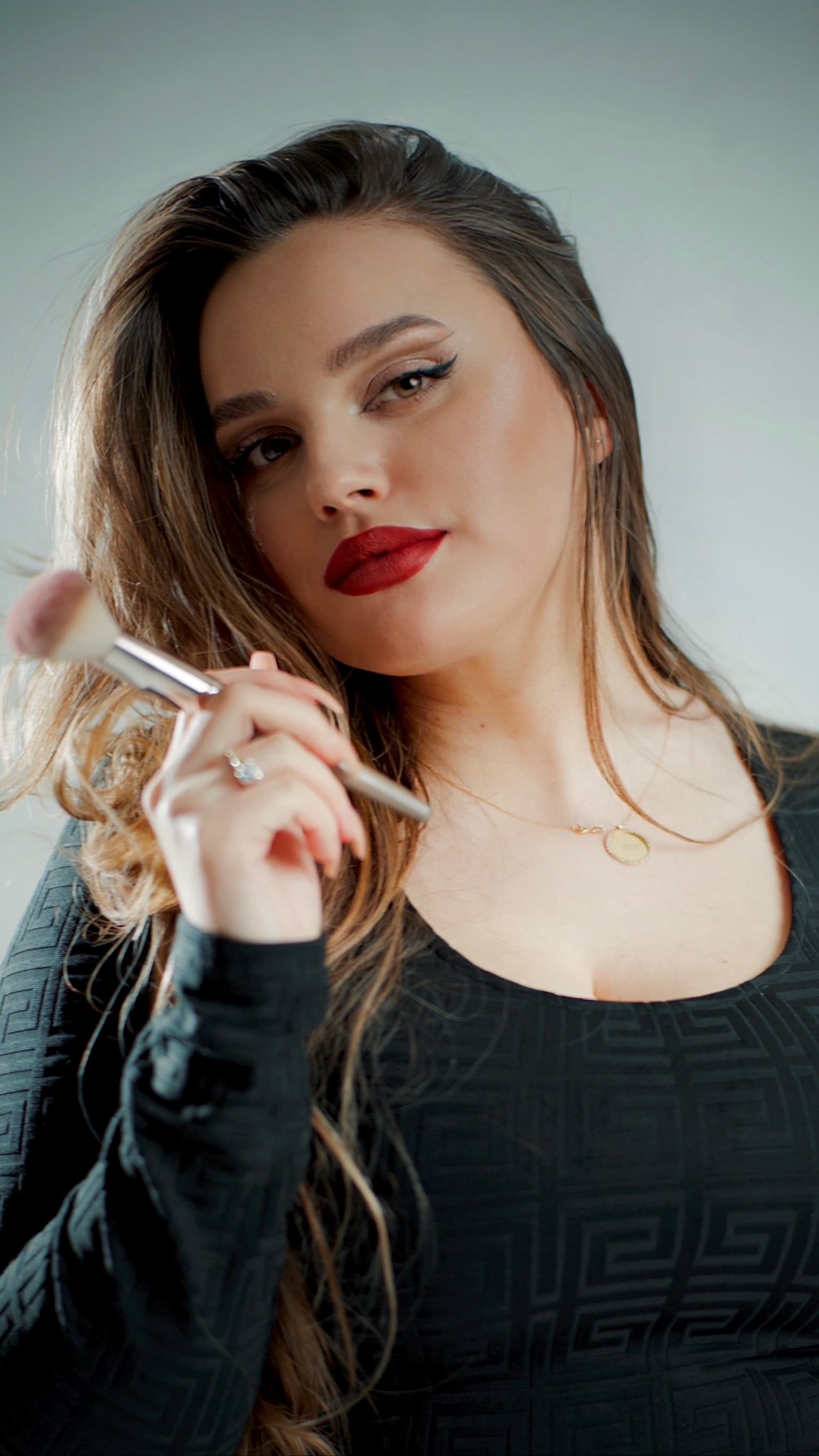 Professionelles Make-up und Hairstyling von Albina's Beauty Service